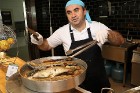 «Novatours Summer Breeze» dalībnieki iepazīst Turcijas viesnīcas «Rubi Platinum Spa Resort & Suites» virtuvi 56