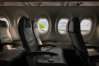 «Airbaltic» pasaulē lielākajā aviācijas izstādē Parīzē prezentē «Bombardier» CS300 lidmašīnu 18