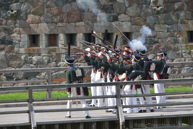 Daugavpils cietoksnī norisinājies 3. Starptautiskais vēstures rekonstrukcijas klubu festivāls «Dinaburg 1812» 202600