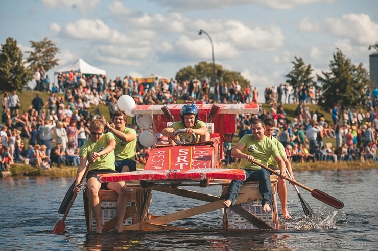 Jelgavā  notikusi piecpadsmitā Piena paku laivu regate 205599