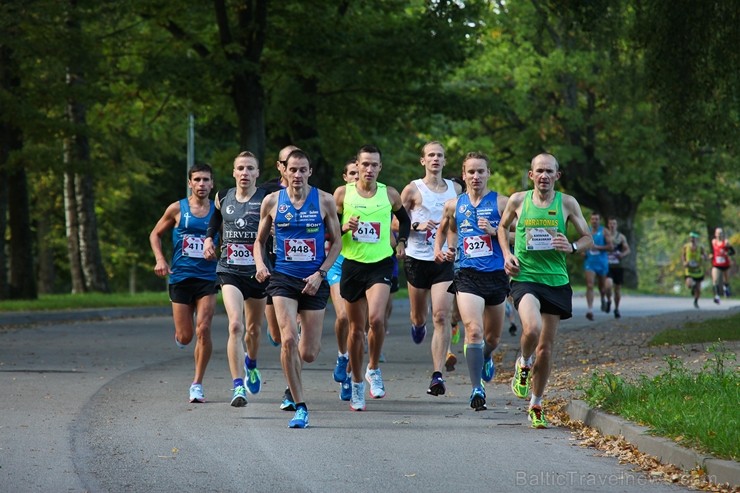 Brīvdienās aizvadīts 11. Valmieras maratons