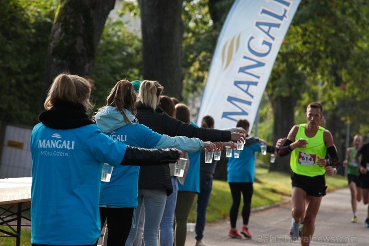 Brīvdienās aizvadīts 11. Valmieras maratons 207084