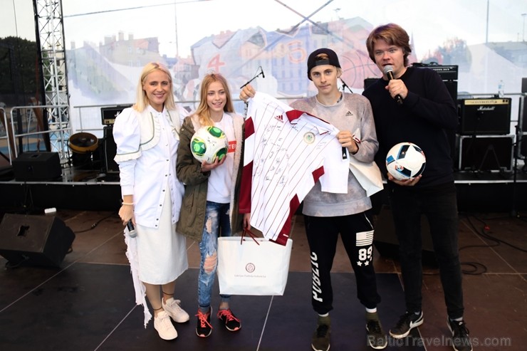 Ar interesantu programmu Rīgā atklāts lielākais sporta kvartāls Latvijā