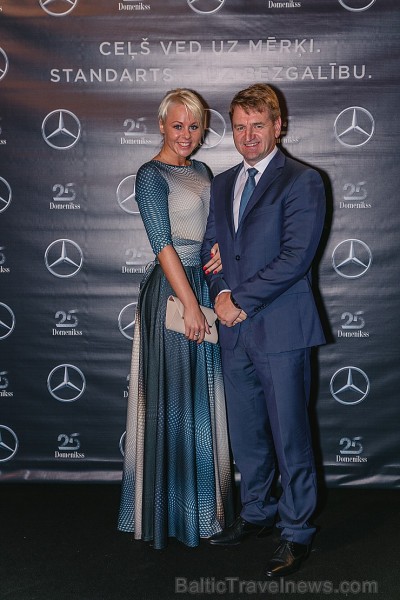 «Domenikss» prezentē «Mercedes-Benz» zīmolu ar 25 gadu jubilejas svinībām 207859