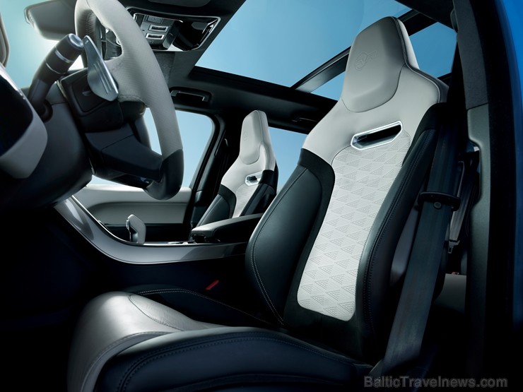 Daudzi autoceļotāji ir pamanījuši jauno Range Rover Sport 208321
