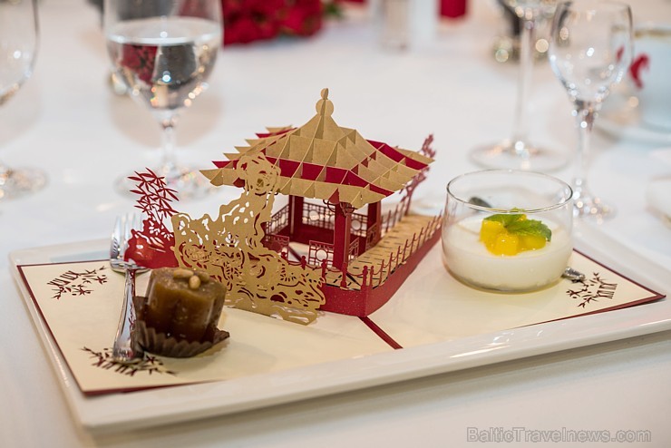 Četru zvaigžņu viesnīca «Riga Islande Hotel» gardēžiem organizē «Ķīnas virtuves festivālu». Foto: Raimonds Volonts 208506