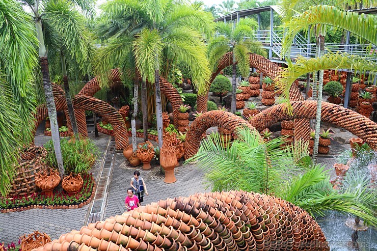 Travelnews.lv kopā ar «365 brīvdienas» un «Turkish Airlines» iepazīst tropu botānisko dārzu «Nong Nooch Tropical Garden» 208709