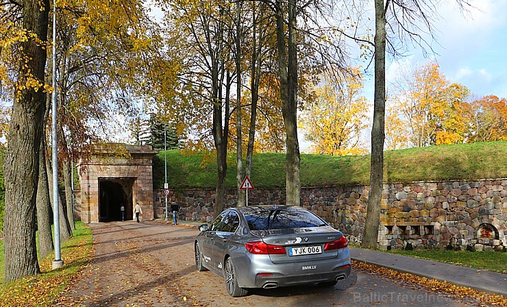 Travelnews.lv apceļo rudenīgo Latviju ar jauno un jaudīgo BMW 5401 208972