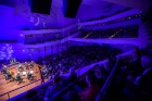 Divu gadu jubileju svin jaunākā no Latvijas reģionālajām koncertzālēm - Liepājas «Lielais Dzintars» 39