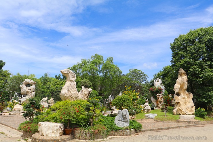 Travelnews.lv kopā ar «365 brīvdienas» un «Turkish Airlines» apmeklē Pataijas akmens parku un krokodilu fermu 210836