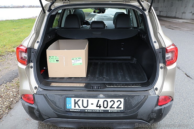 Travelnews.lv dodas uz Lūznavas muižu Latgalē ar jauno krosoveru Renault Kadjar dCi 130 4x4
