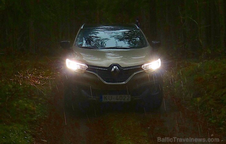 Travelnews.lv dodas uz Lūznavas muižu Latgalē ar jauno krosoveru Renault Kadjar dCi 130 4x4