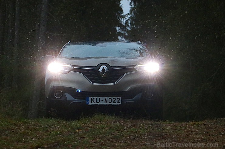 Travelnews.lv dodas uz Lūznavas muižu Latgalē ar jauno krosoveru Renault Kadjar dCi 130 4x4