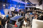 Svinīgā gaisotnē Rīgā atklāj atjaunoto un moderno Volvo autocentru 37