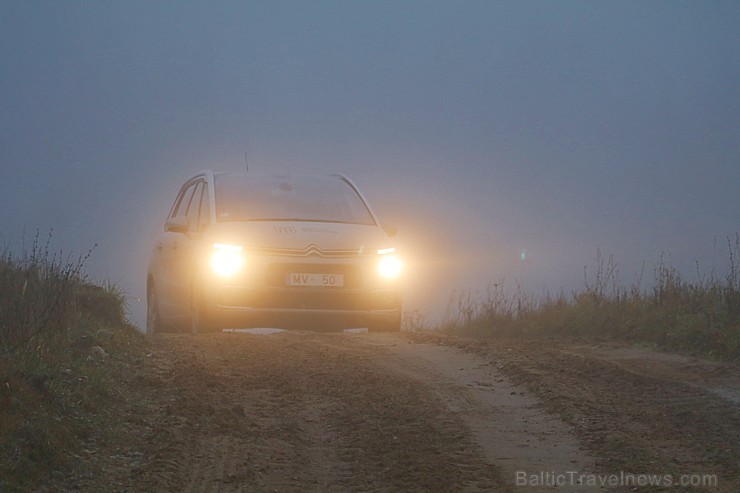 Travelnews.lv apceļo miglaino Latgali ar jauno Citroën Grand C4 Picasso 212000