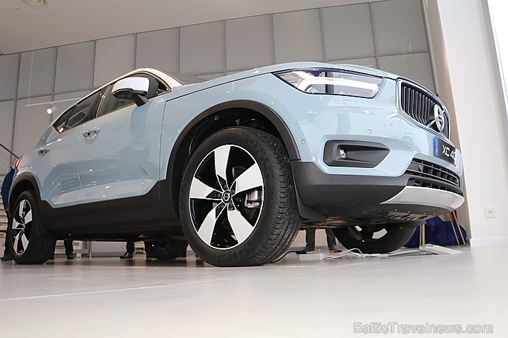 Latvijā pirmo reizi tiek prezentēts pilsētas apvidus automobilis «Volvo XC40» 212274