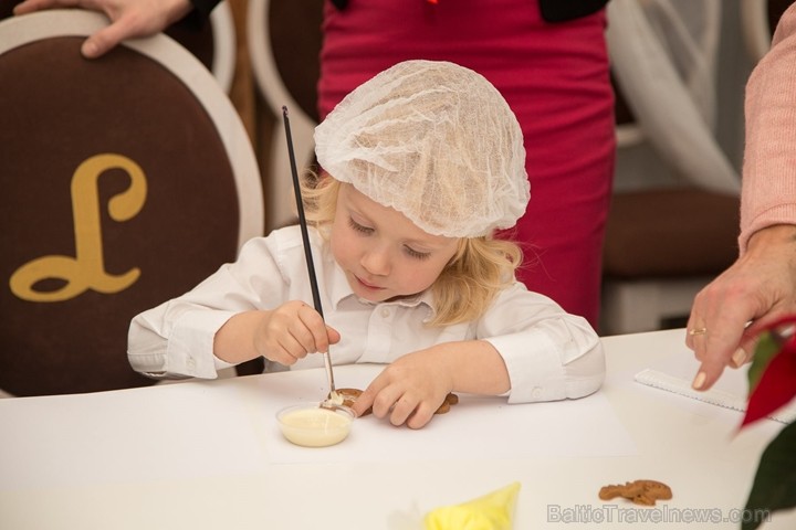 «Laimas» šokolādes muzejā bērni aizvada īpaši saldus Ziemassvētkus 213907