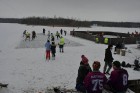 Uz Jēkabpils Radžu ūdenskrātuves ledus cīnās par «Lūšu kausu 2018» 10