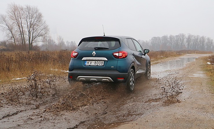 Travelnews.lv apceļo Latvijas galvaspilsētu ar Renault Captur