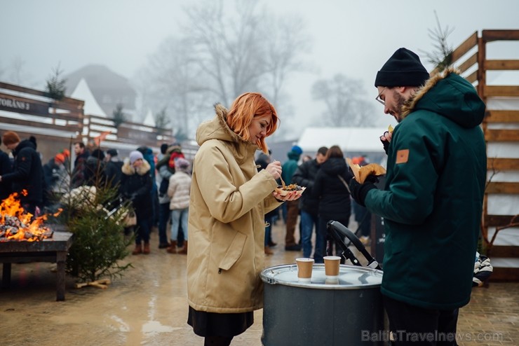 Sigulda «Ziemas garšu svinēšanā» pulcē tūkstošiem gardēžu 215263