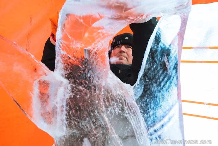 Jelgavā tapušas pirmās 30 ledus skulptūras