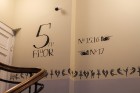 Rīgā atvērta Latvijā pirmā ART viesnīca «Sherlock» 15