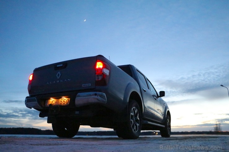 Travelnews.lv ceļo ar jauno pikapu «Renault Alaskan 2.3 dCi»