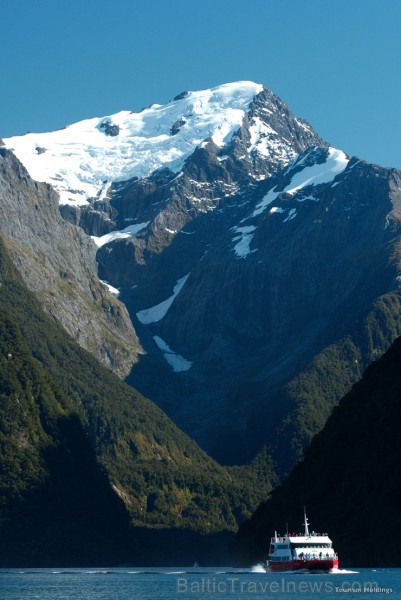Aplūko Jaunzēlandes elpu aizraujošos dabas skatus. Foto: Tourism Holdings 220219