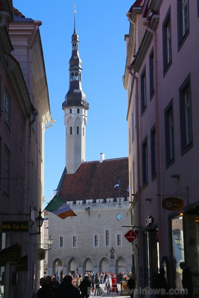 Tallinas pilsētas torņi pievilina ārvalstu ceļotājus. Atbalsta: Hotel Schlössle