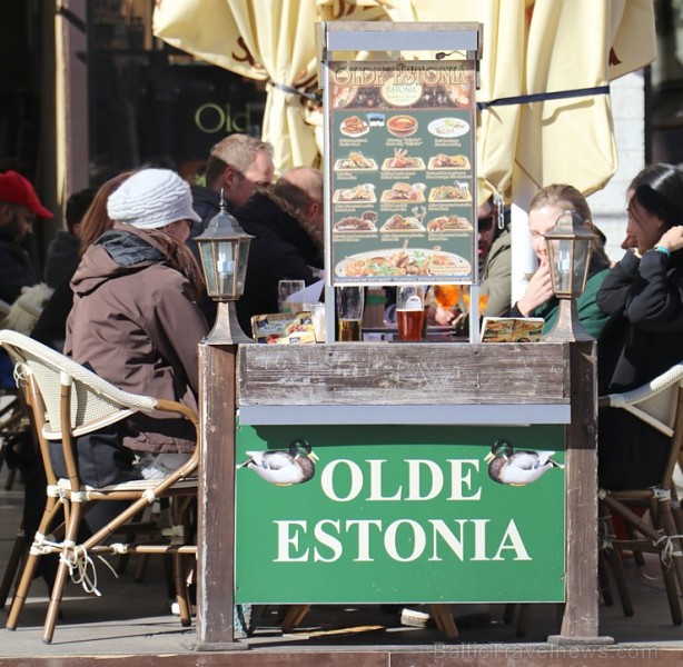 Tallinas vasaras kafejnīcas veras vaļā kā pavasara sniegpulkstenīši. Atbalsta: Hotel Schlössle