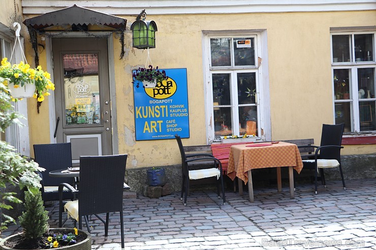 Tallinas vasaras kafejnīcas veras vaļā kā pavasara sniegpulkstenīši. Atbalsta: Hotel Schlössle