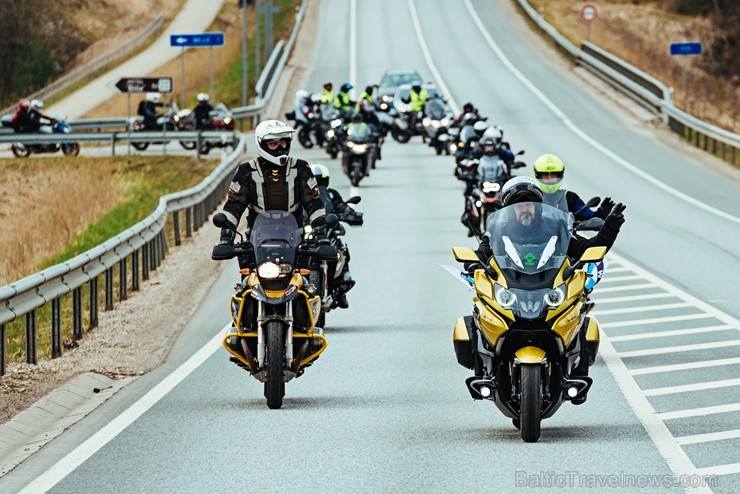 Par godu Latvijas valsts simtgadei, 100 motociklisti dodas braucienā cauri Latvijai 222130