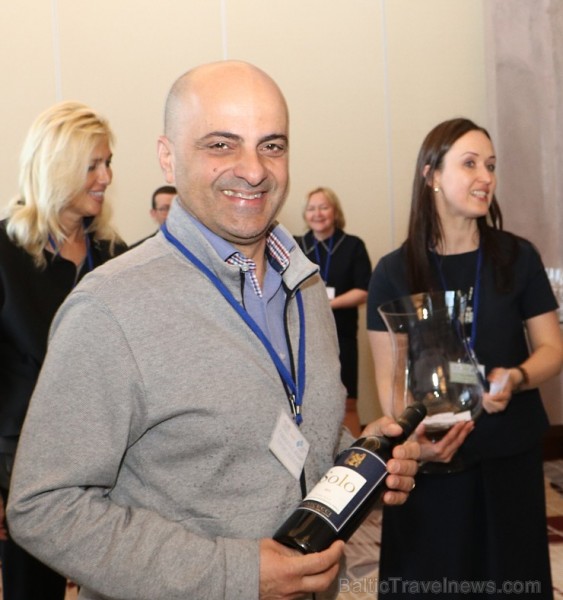 Vīna pazinēji 8.05.2018 iepazīst «Simply Italian Great Wines» prezentētos vīnus no Itālijas, ko organizē «B2B Baltic Travel» un «International Event & 222414