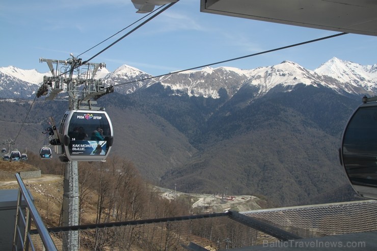 Travelnews.lv izbauda Soču kalnu ainavas no «Rosa Khutor» slēpošanas trasēm 222624