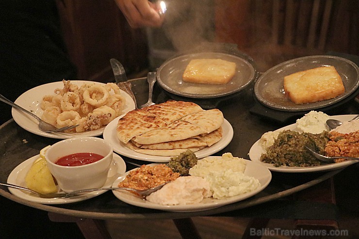 Travelnews.lv iepazīst grieķu restorānu «Santorini» Čikāgā. Atbalsta: Finnair 222723