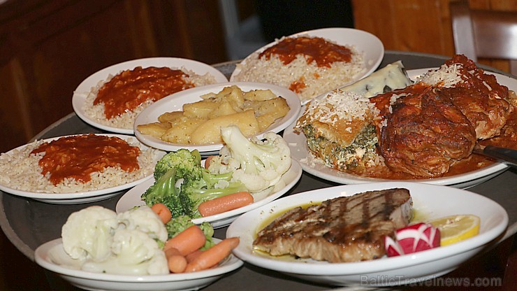 Travelnews.lv iepazīst grieķu restorānu «Santorini» Čikāgā. Atbalsta: Finnair 222734