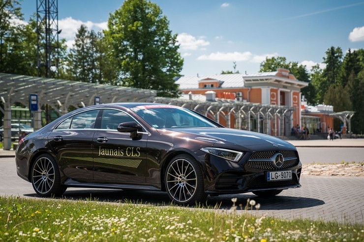 Turaidā izmēģina pirmos 11 «Latvijas Gada auto 2019»  konkursam pieteiktos automobiļus 224376
