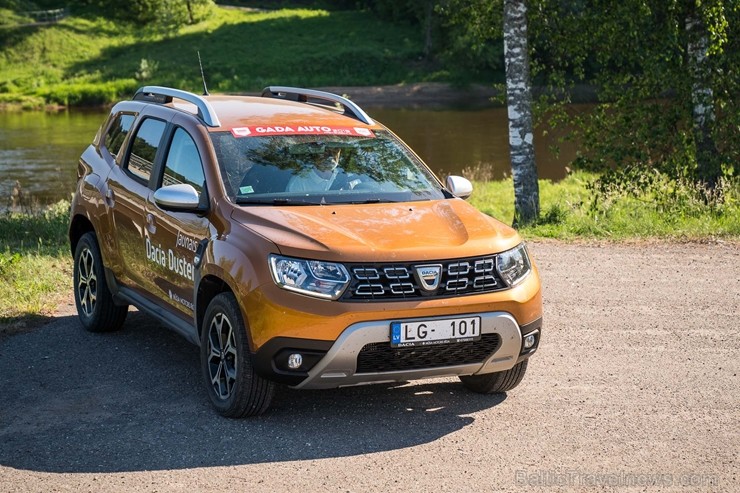 Turaidā izmēģina pirmos 11 «Latvijas Gada auto 2019»  konkursam pieteiktos automobiļus 224385