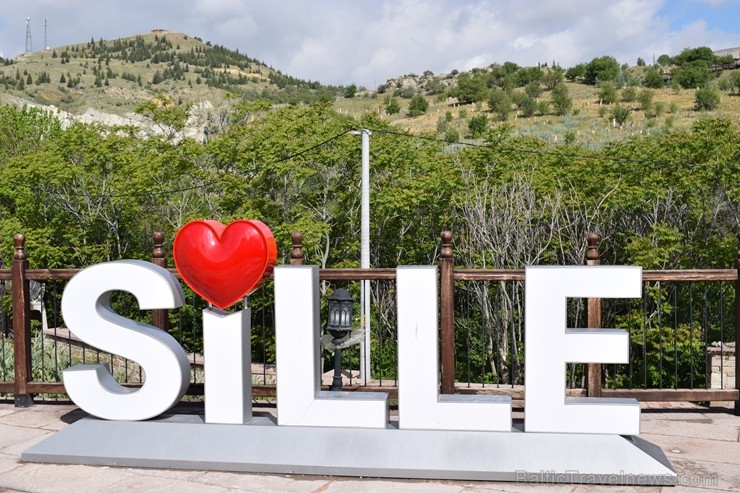 Sille ir viens no retajiem Turcijas ciematiem, kurā vēl līdz 1922.gadam cilvēki runāja grieķu valodā! Viņi spēja izdzīvot līdzās Konjas musulmaņiem ve 224568