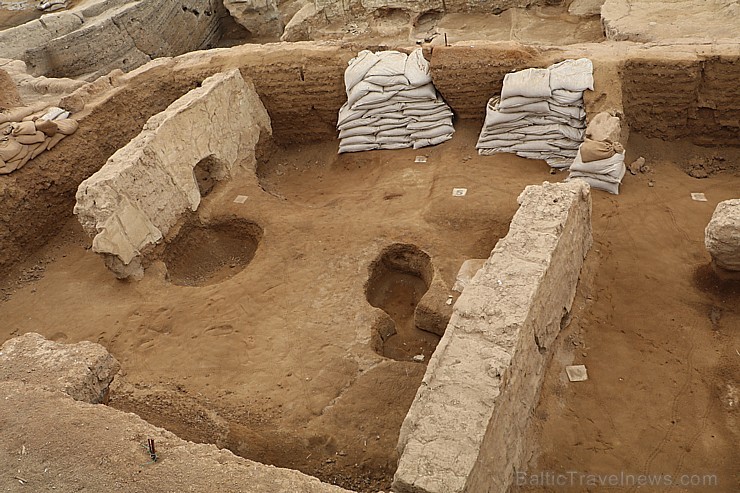 Travelnews.lv apmeklē 9000 gadu vecu cilvēku apmetni Catalhöyük Turcijā. Sadarbībā ar Turkish Airlines Travelnews.lv apmeklē 9000 gadu vecu cilvēku apmetni Catalhöyük Turcijā. Sadarbībā ar Turkish Airlines 224810