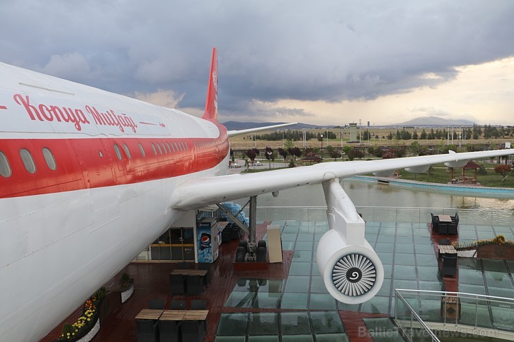Travelnews.lv Konjā iepazīst «Türk Yıldızları Parkı» lidmašīnas restorānu. Sadarbībā ar «Turkish Airlines»