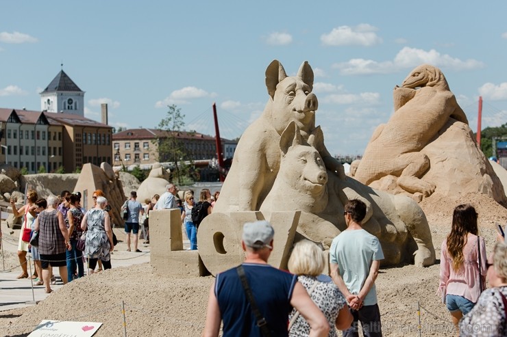 Jelgavā  aizvadīts jau 12. Starptautiskais smilšu skulptūru festivāls