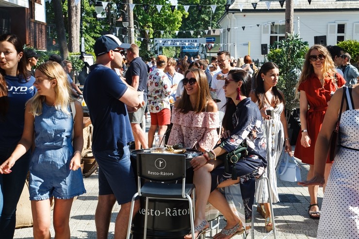 Jūrmalā grandiozi aizvada ielu ēdienu festivālu Gourmet Fair 225925