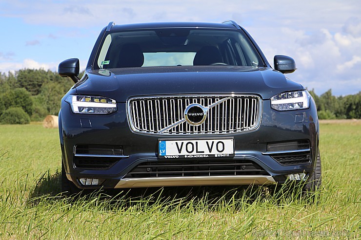 Travelnews.lv ar jauno «Volvo XC90» apceļo Dienvidkurzemi