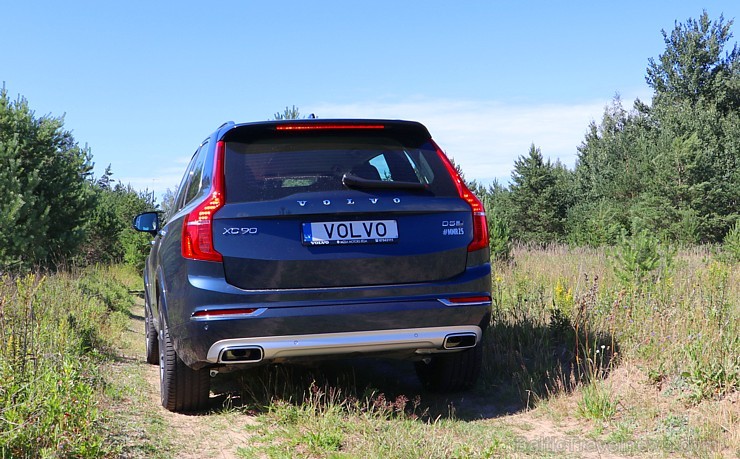 Travelnews.lv ar jauno «Volvo XC90» apceļo Dienvidkurzemi