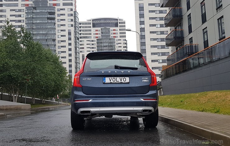 Travelnews.lv ar jauno «Volvo XC90» apceļo Dienvidkurzemi