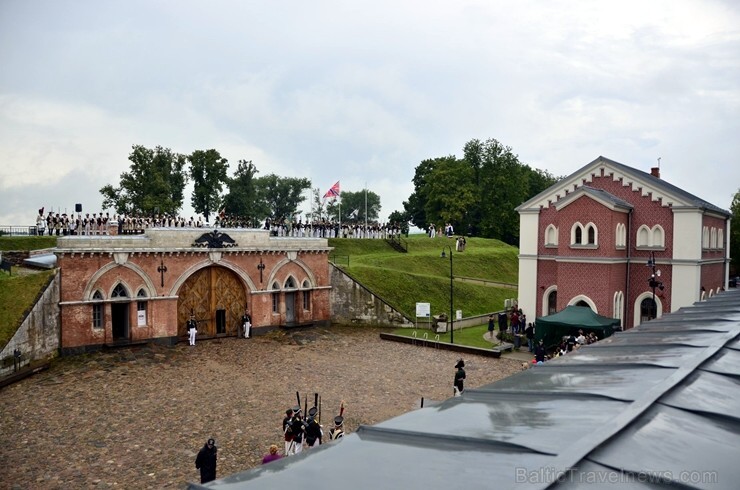 Daugavpils cietoksnī aizvada Dinaburg 1812 festivālu 228172