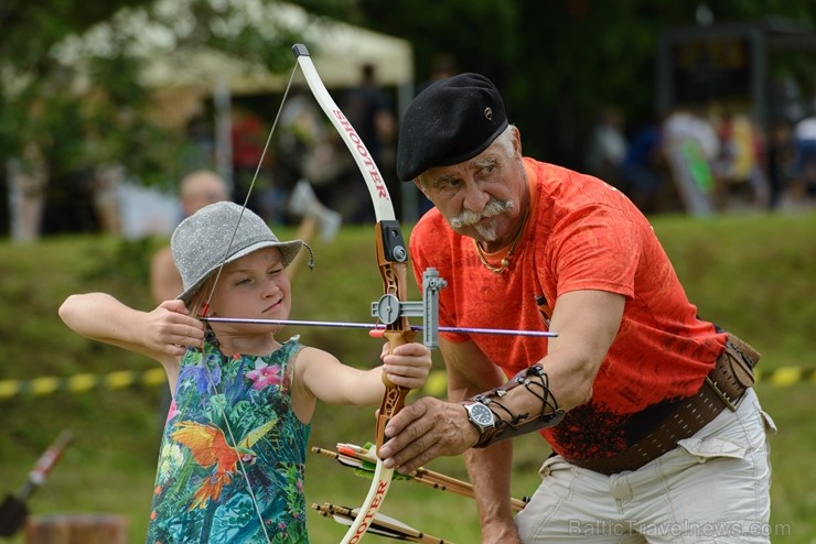 Zaubē tiek aizvadīts savvaļas kulinārais festivāls 228402