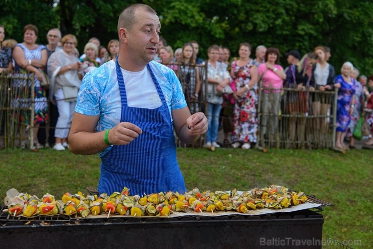 Zaubē tiek aizvadīts savvaļas kulinārais festivāls 228427