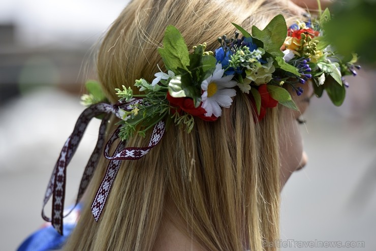 Plaši apmeklētajā Zaubes savvaļas kulinārajā festivālā bija meklējamas teju visas Latvijas garšas Plaši apmeklētajā Zaubes savvaļas kulinārajā festivālā bija meklējamas teju visas Latvijas garšas 228858